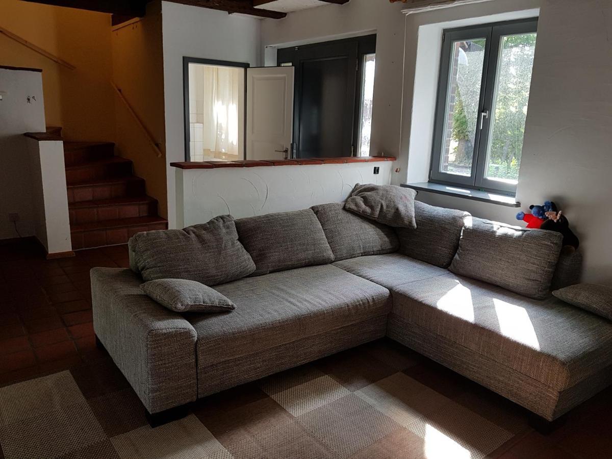 Grosse Wohnung / Haushaelfte In Peetzig Am See Angermunde Bagian luar foto