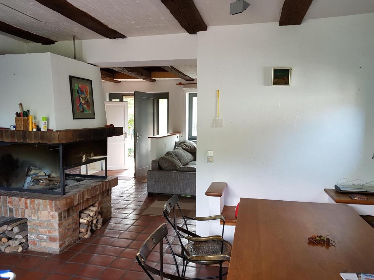Grosse Wohnung / Haushaelfte In Peetzig Am See Angermunde Bagian luar foto
